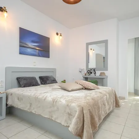 アパートホテル Irene 2 Naxos City